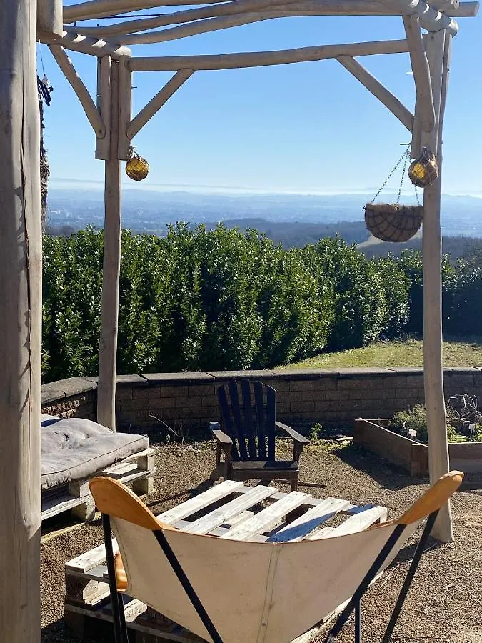 Appartement De 2 Chambres Avec Vue Sur La Ville Piscine Partagee Et Jardin Clos A Gaillac Frankreich